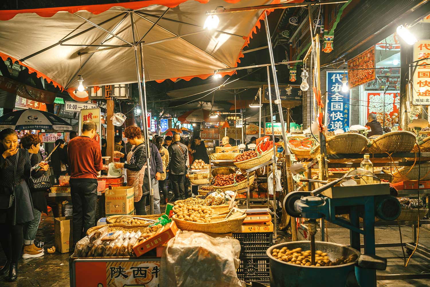 Image de l'article : À la découverte de la street food en Chine - Esprit Pionnier