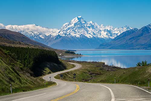 Nouvelle-Zélande route montagne