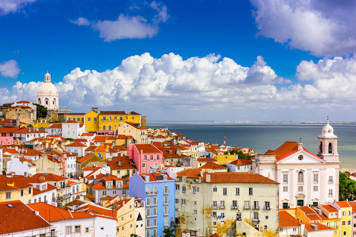 Image de l'article : Découvrez, Lisbonne, ses alentours et ses mille couleurs - Esprit Pionnier