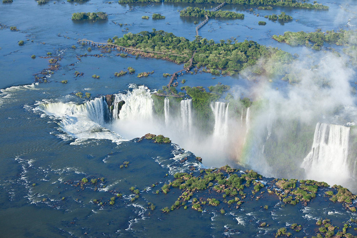 Image de l'article : Les chutes d’Iguaçu et La Boca, des incontournables de l’Argentine - Esprit Pionnier